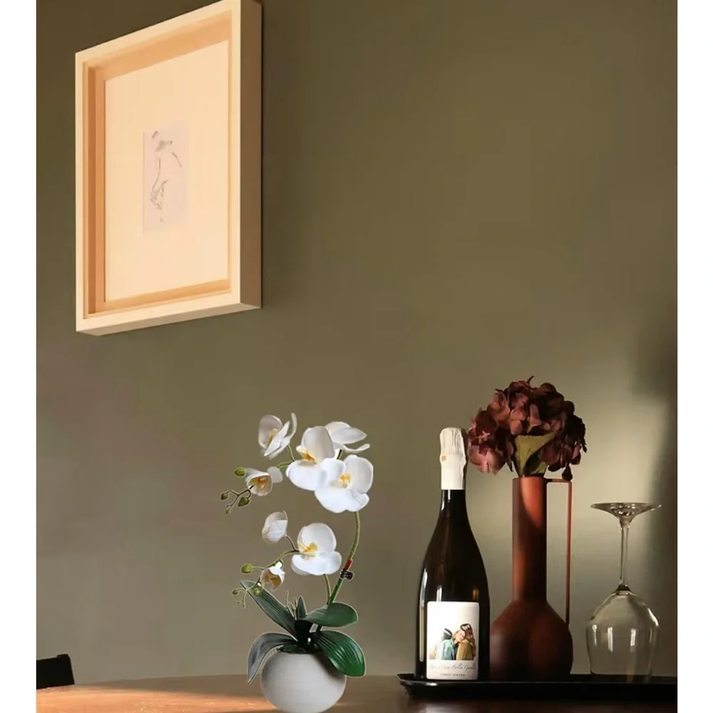 NIB White Faux Orchid In Vase 17